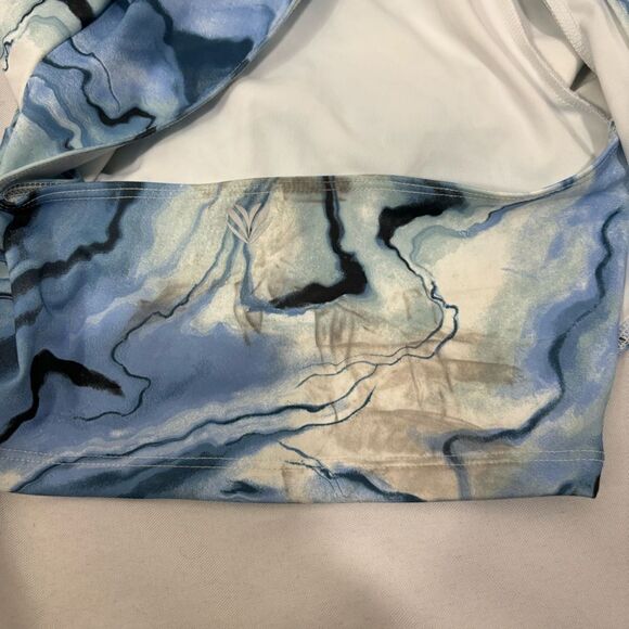 ‼️final must bundle‼️ NWT Forever 21 Sport Crop Top Wicking Fabric Abstract - Picture 3 of 6